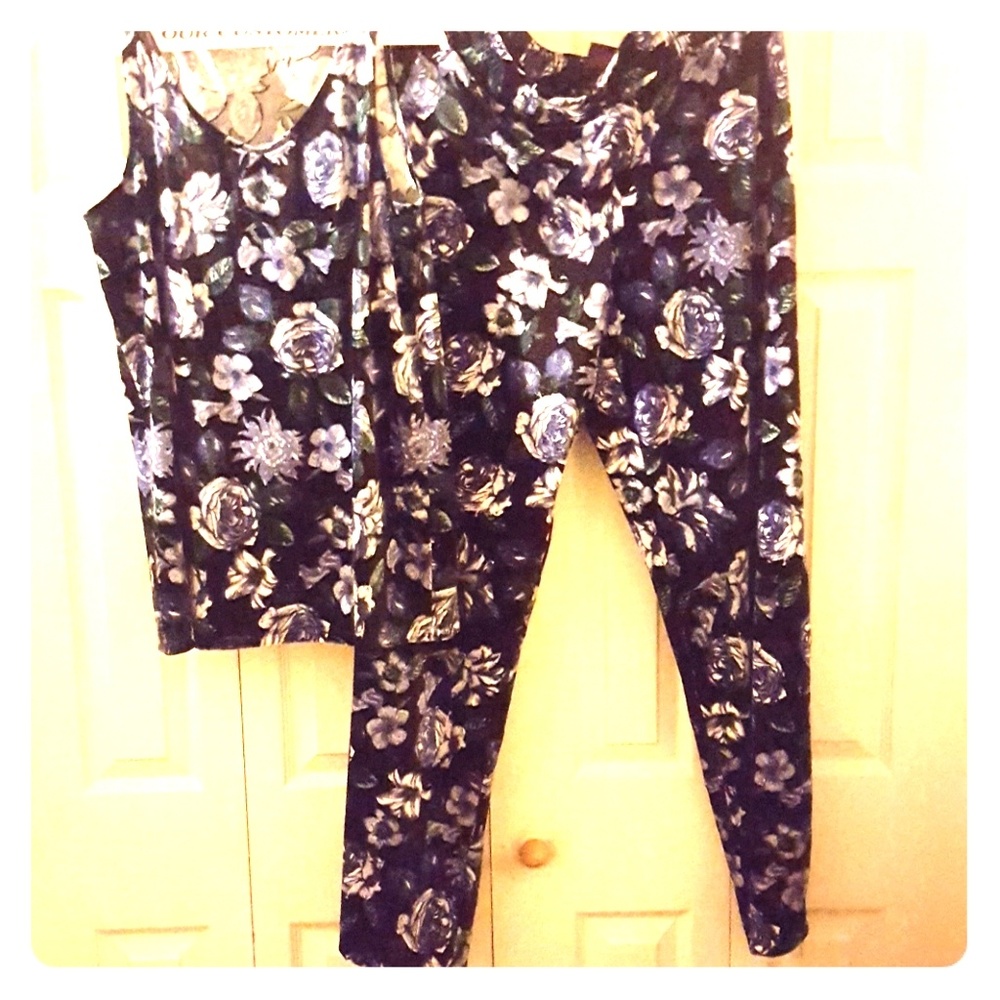 Pants set,